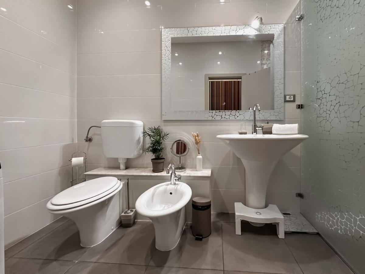 شقة 105M2 Penthouse Sea View Rijeka With Free Garage Parking المظهر الخارجي الصورة